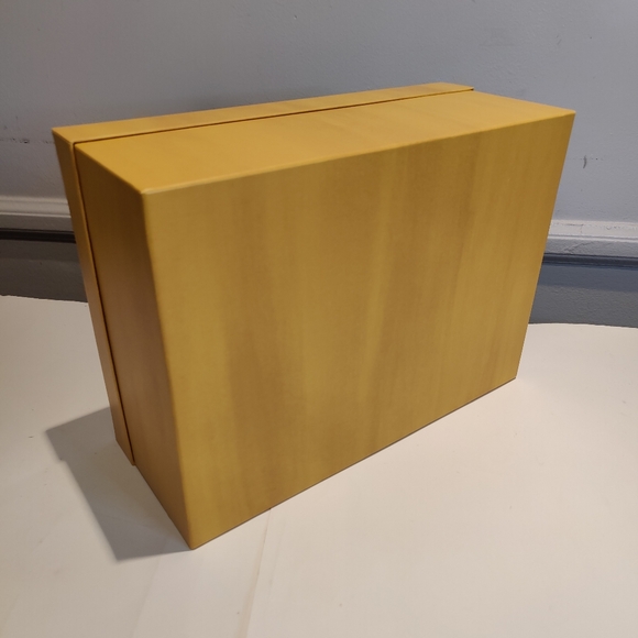 FENDI Large Box Authentic - Picture 4 of 9